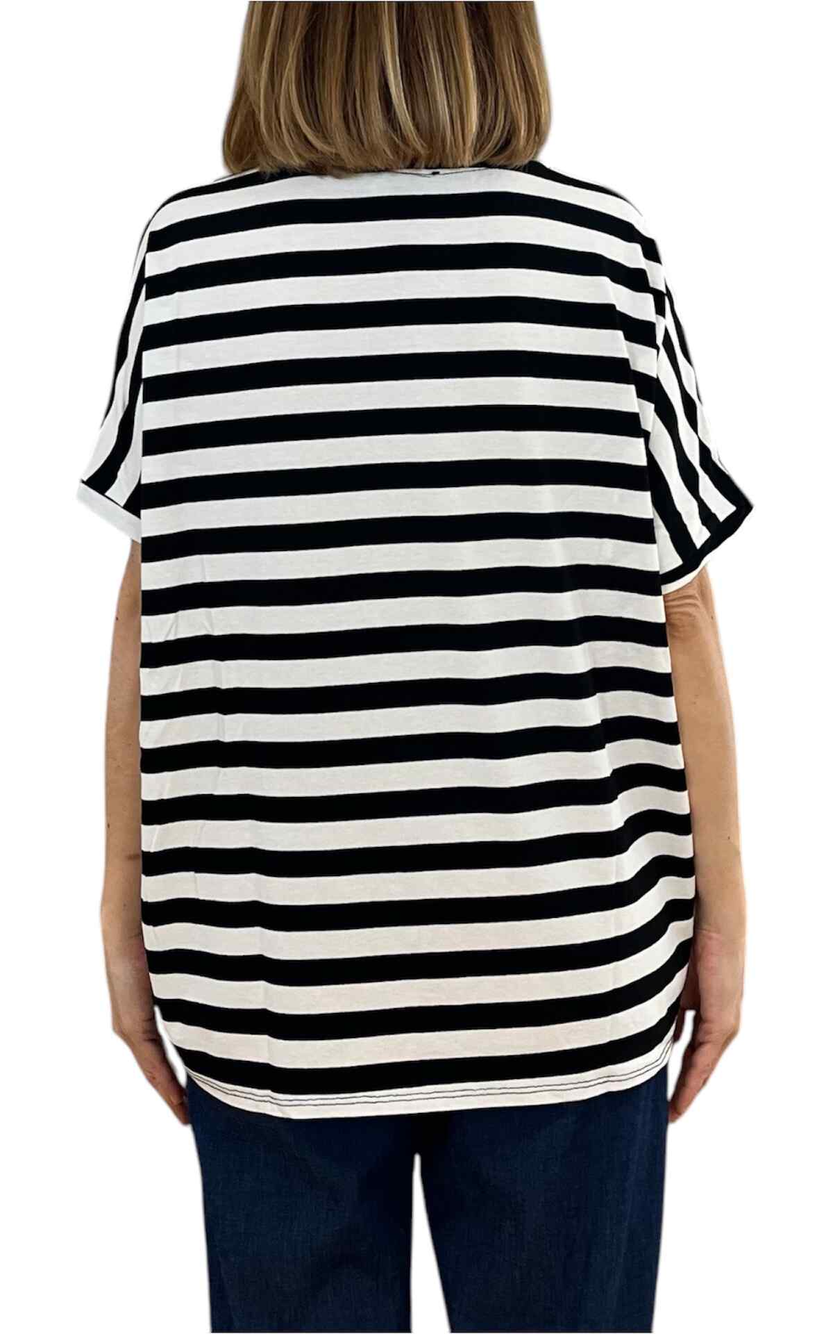 Initial - t-shirt mezza manica over riga - nero