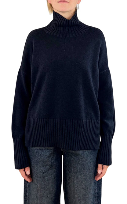 Initial - Maglia collo alto spacco - Blu