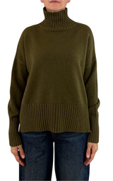 Initial - Maglia collo alto spacco - Verde