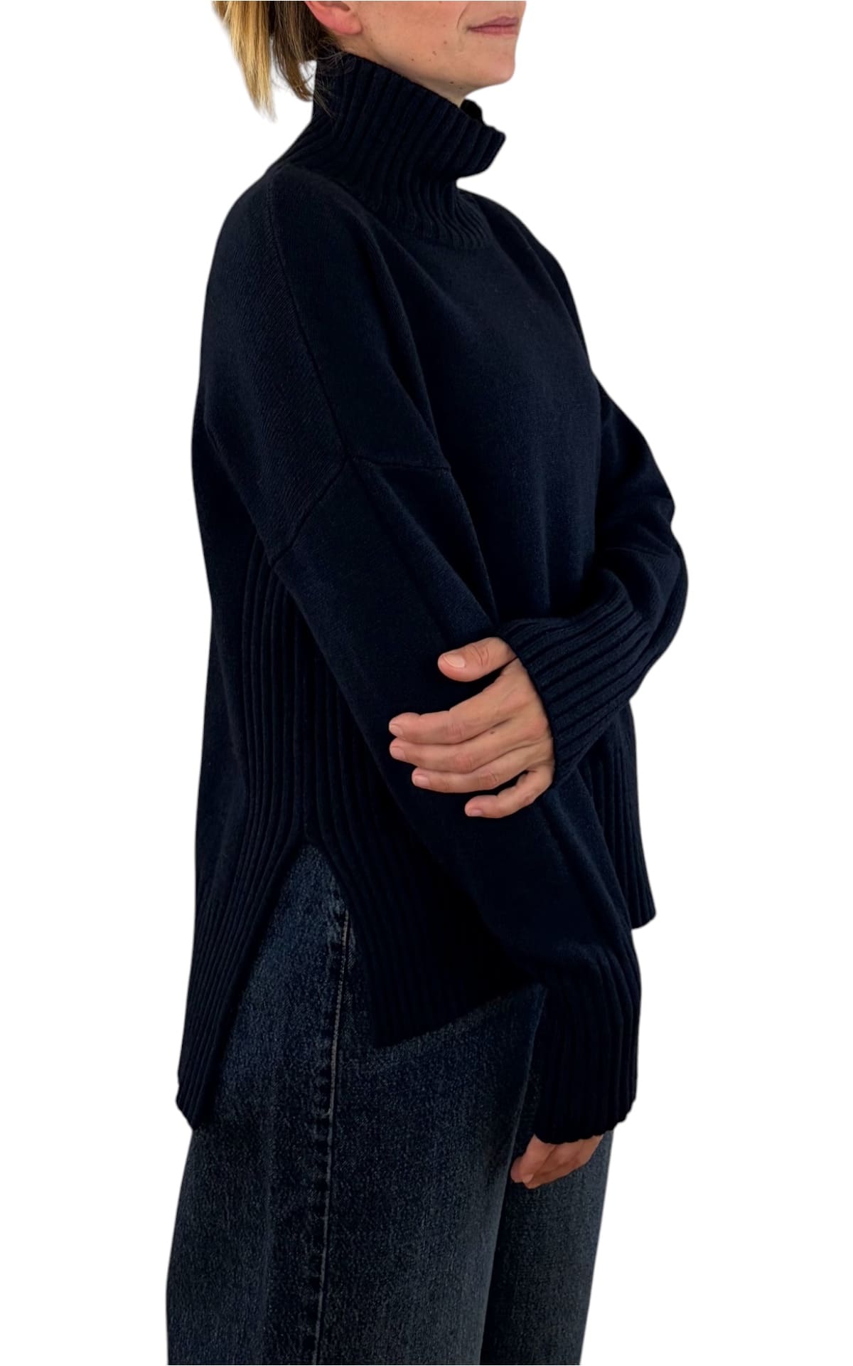 Initial - Maglia collo alto spacco - Blu