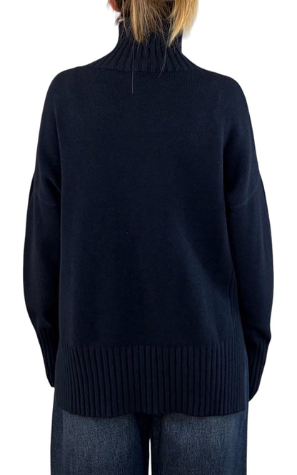 Initial - Maglia collo alto spacco - Blu