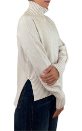 Initial - Maglia collo alto spacco - Burro