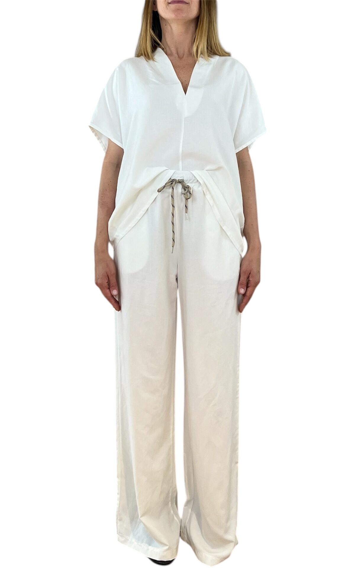 Off-On – Completo blusa scollo a v – bianco